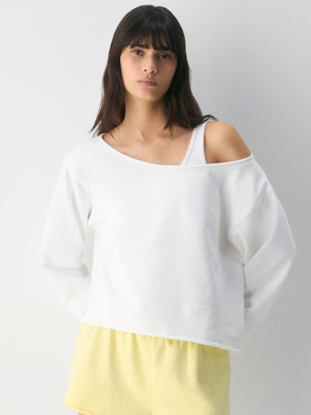 Aritzia Terry Sweatfleece Perfect Off-Shoulder
Top - White, Size XL NWOT